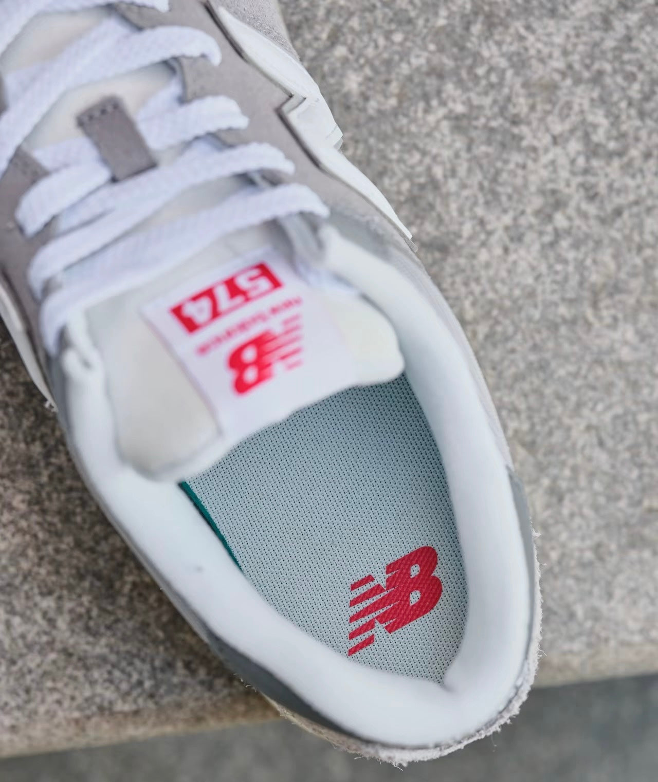 New Balance 574 灰白 (U574BKR)
