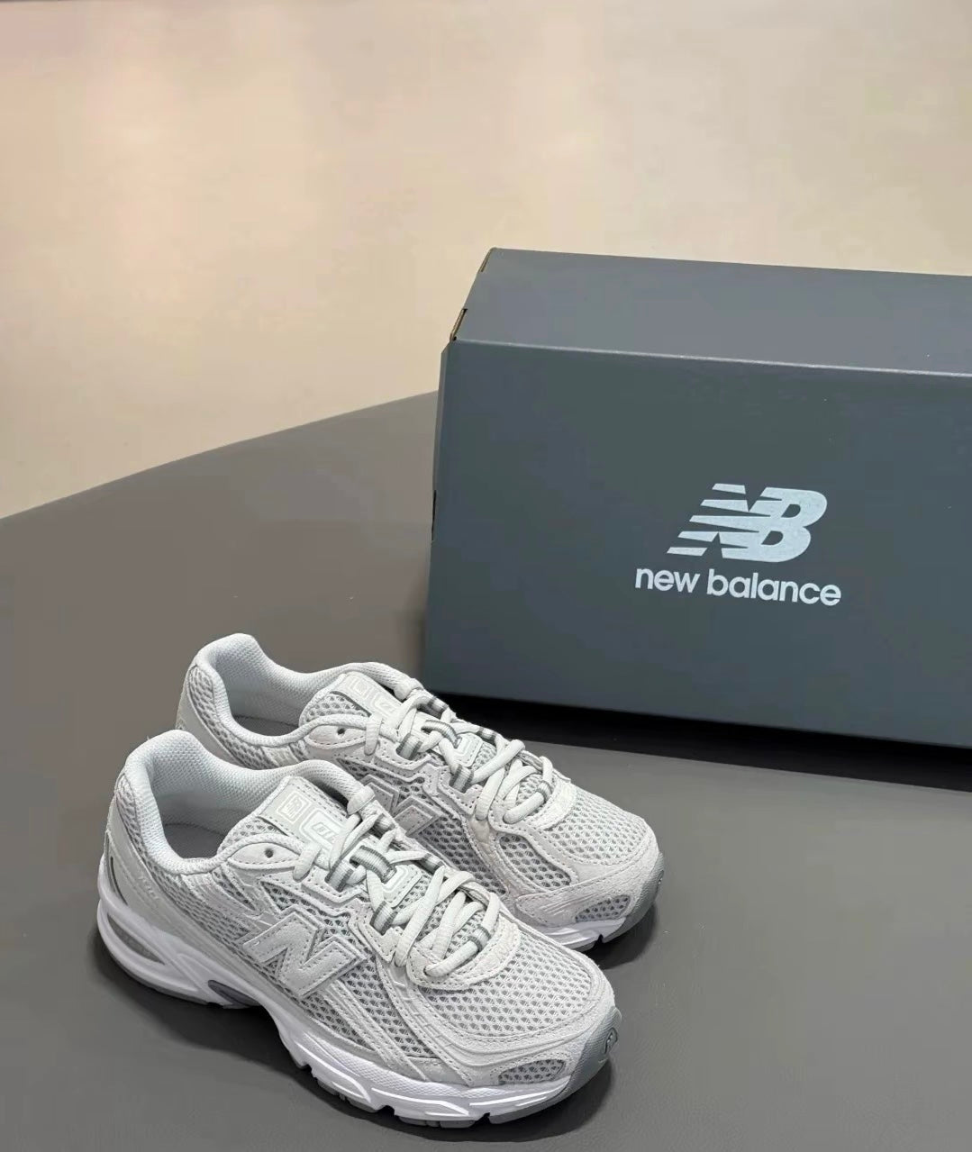 New balance 740 淺灰白 (U740GS2)