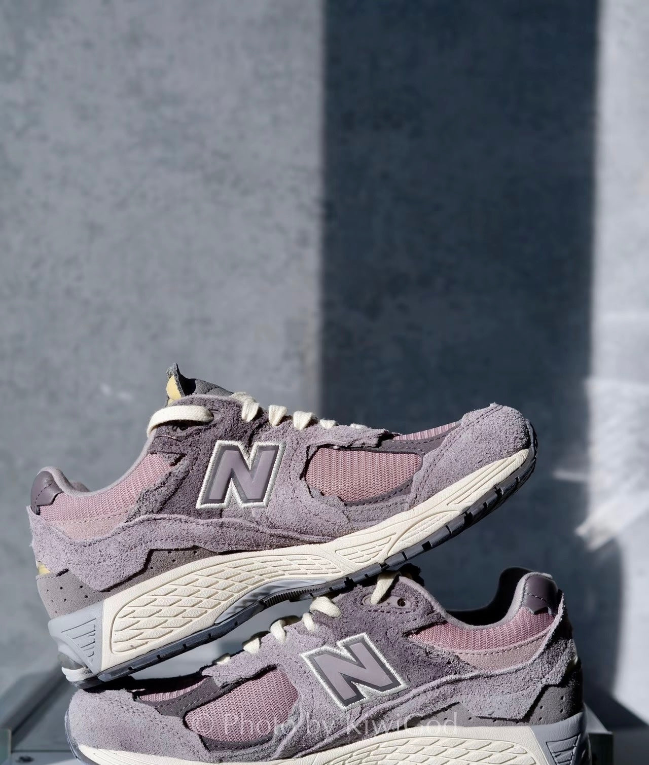 New Balance 2002R 灰紫色 (M2002RDY)