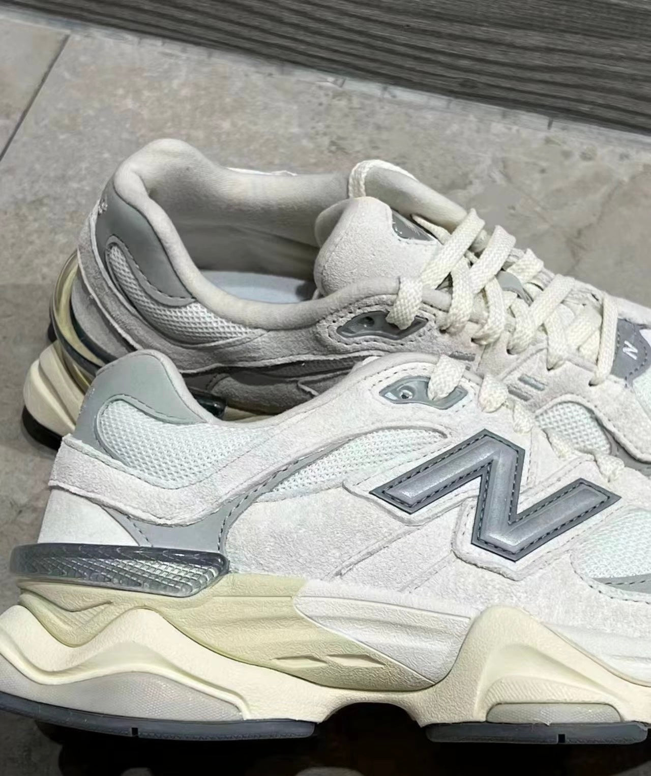 New Balance 9060 白灰 (U9060ECA)