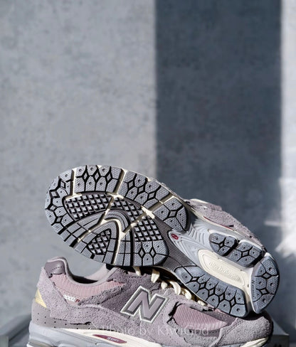 New Balance 2002R 灰紫色 (M2002RDY)