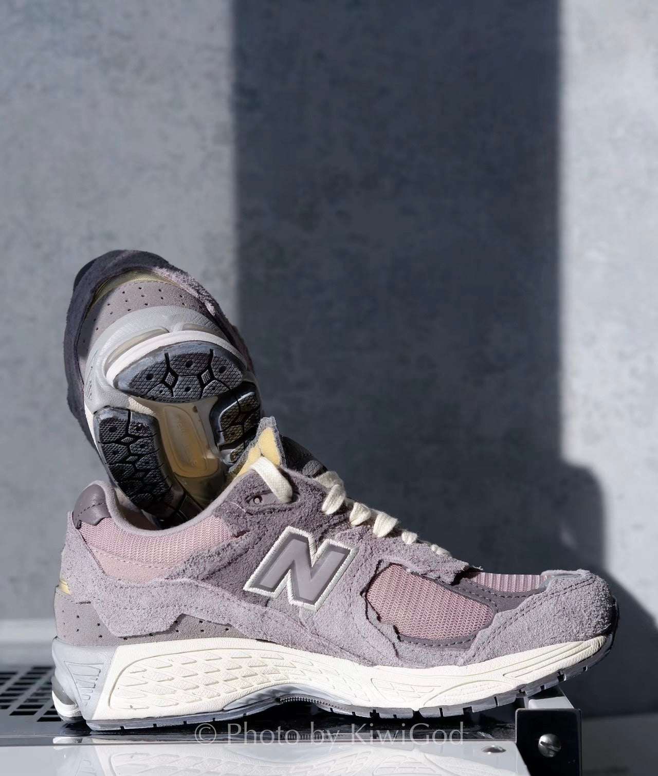 New Balance 2002R 灰紫色 (M2002RDY)