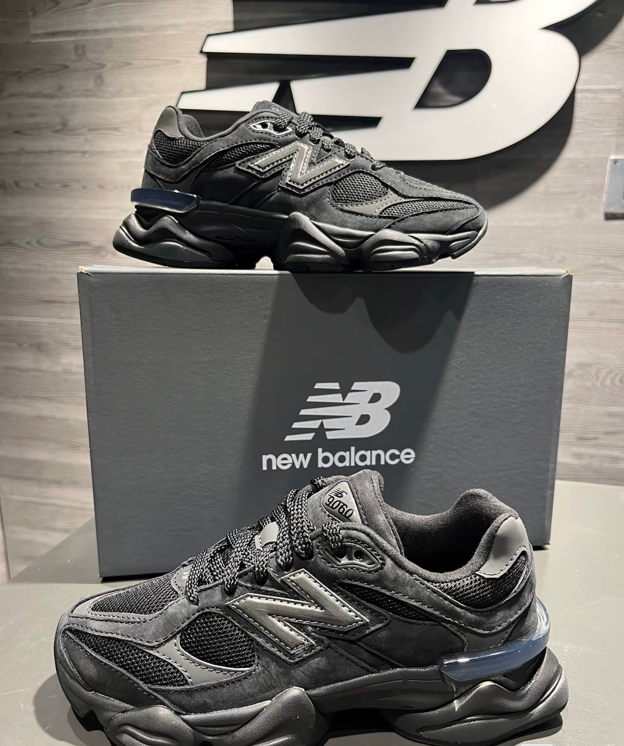 New Balance 9060 黑色 (U9060ZGE)