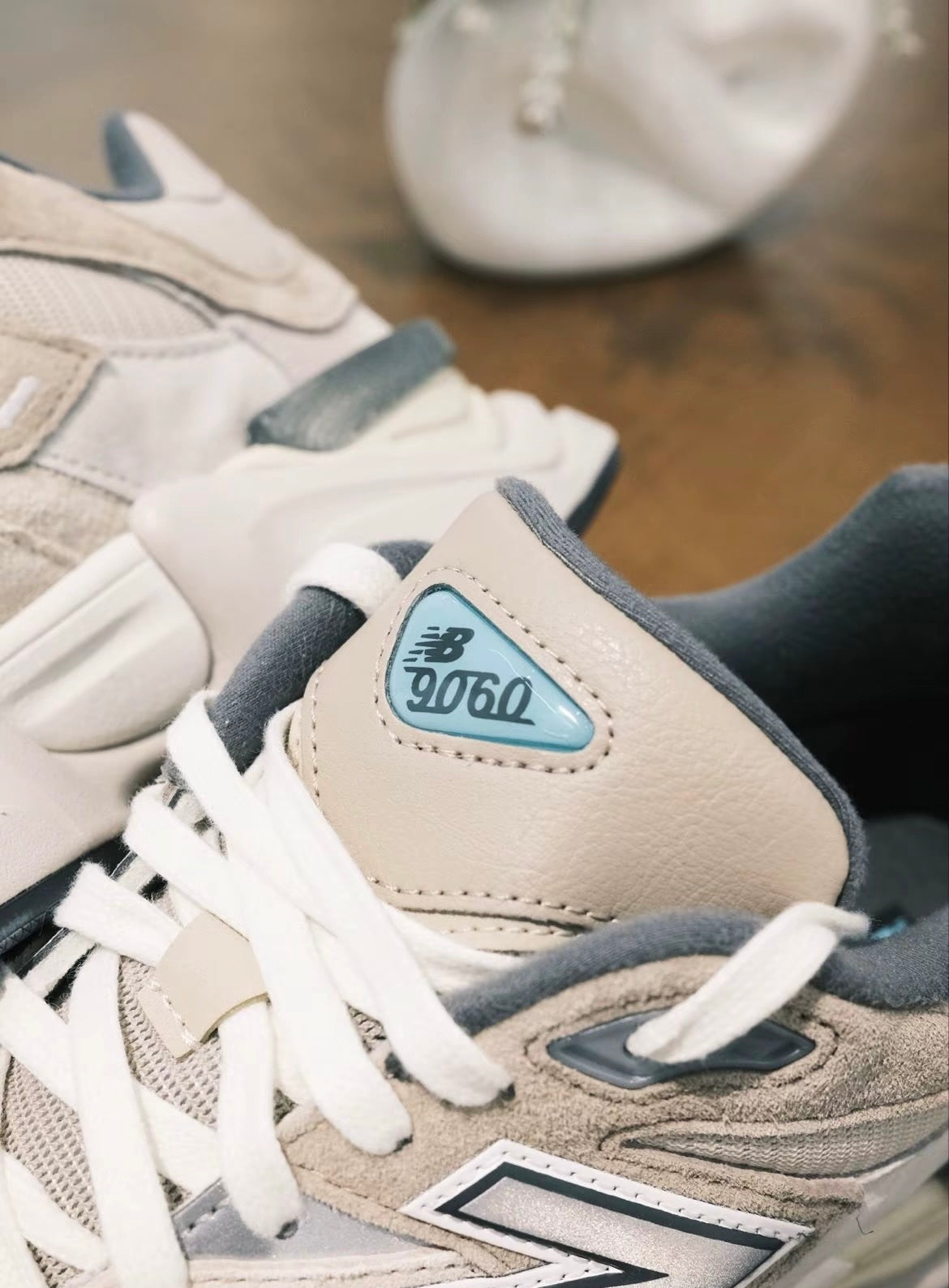 New Balance 9060 米色 (U9060MAC)