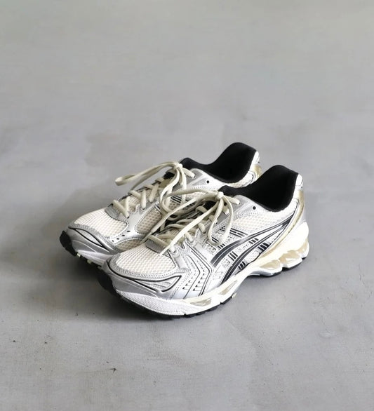 Asics Gel-Kayano 14 米銀 (1203A537-200)