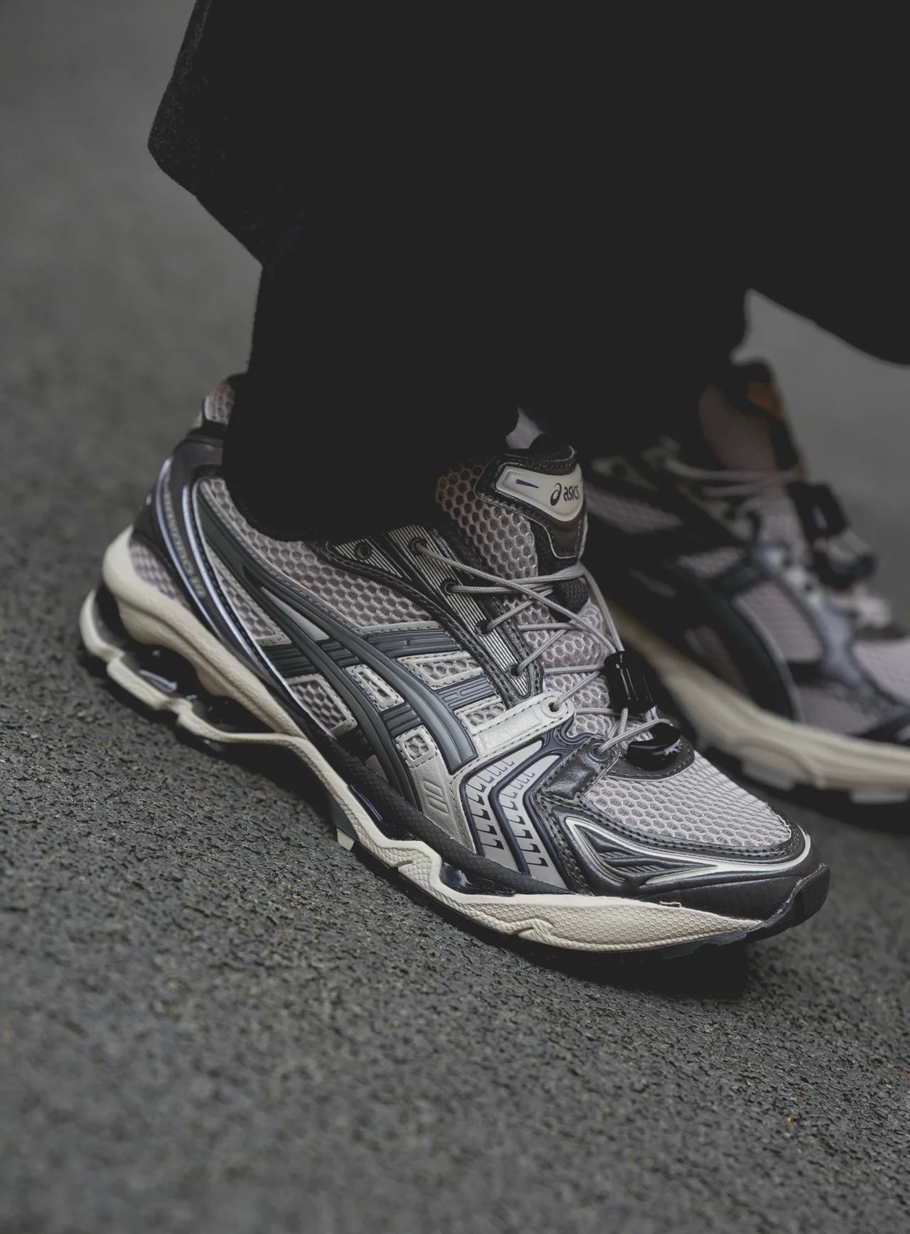 Asics Gel-Kayano 14 黏土灰 (1203A549-022)