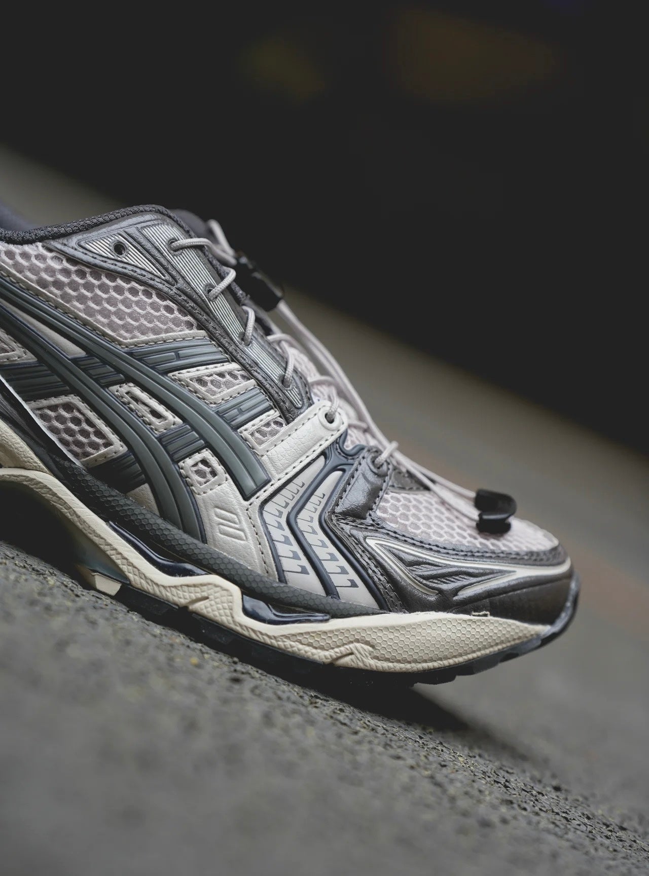 Asics Gel-Kayano 14 黏土灰 (1203A549-022)