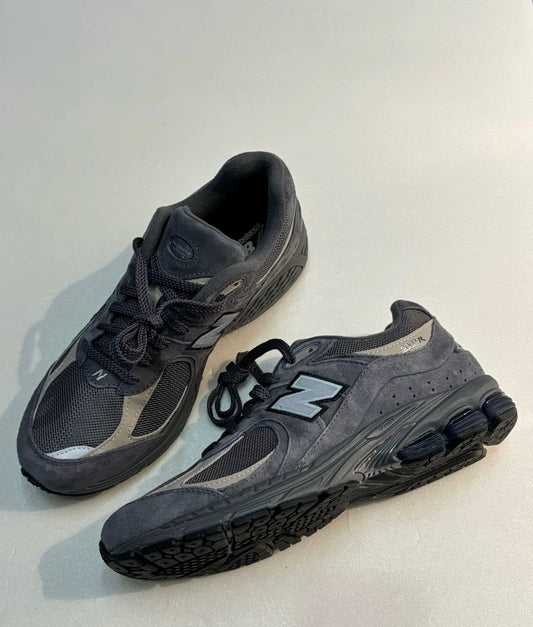 New Balance 2002R 黑灰 (M2002RR1)