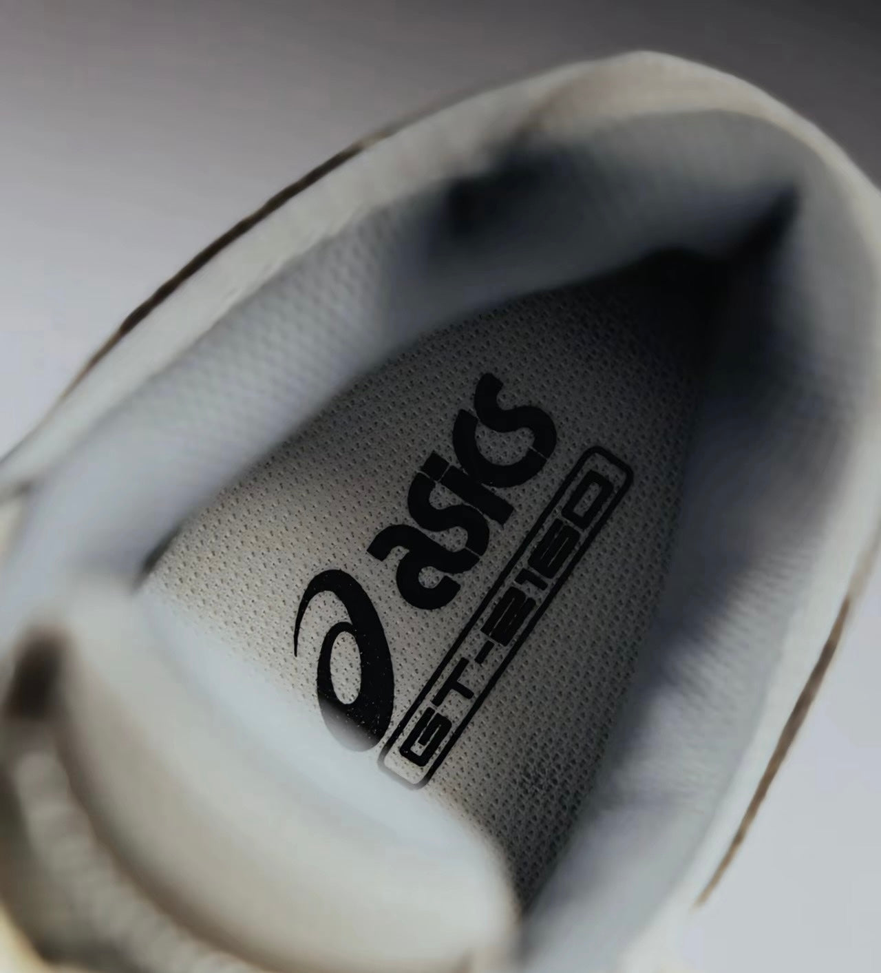 Asics GT-2160 米色 (1203A320-111)