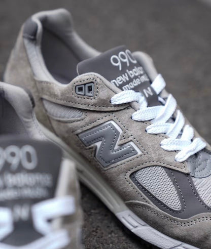 New Balance 990 V2 Grey (M990GY2)