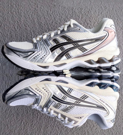 Asics Gel-Kayano 14白黑銀 (1202A056-109)