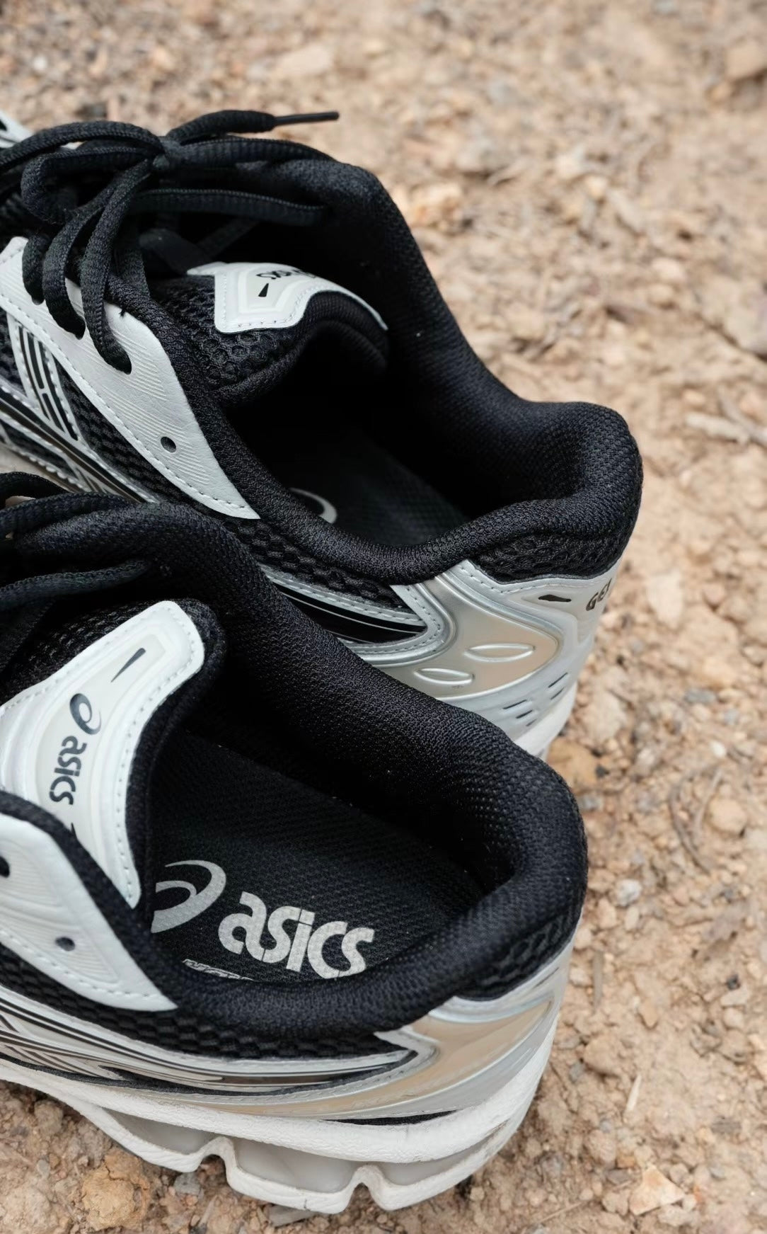 Asics Gel-Kayano 14 灰黑色 (1201A019-005)