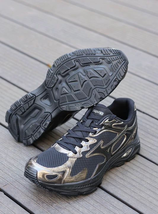 Mizuno Racer S 黑金 (D1GH223521)