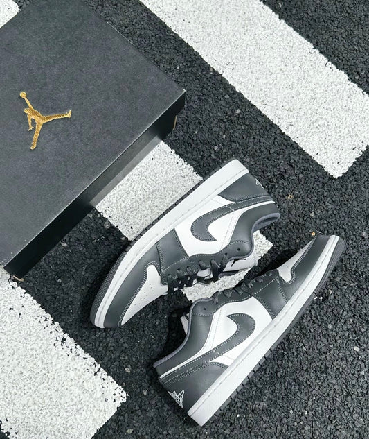 Nike Air Jordan Low 白灰 (553558-044)