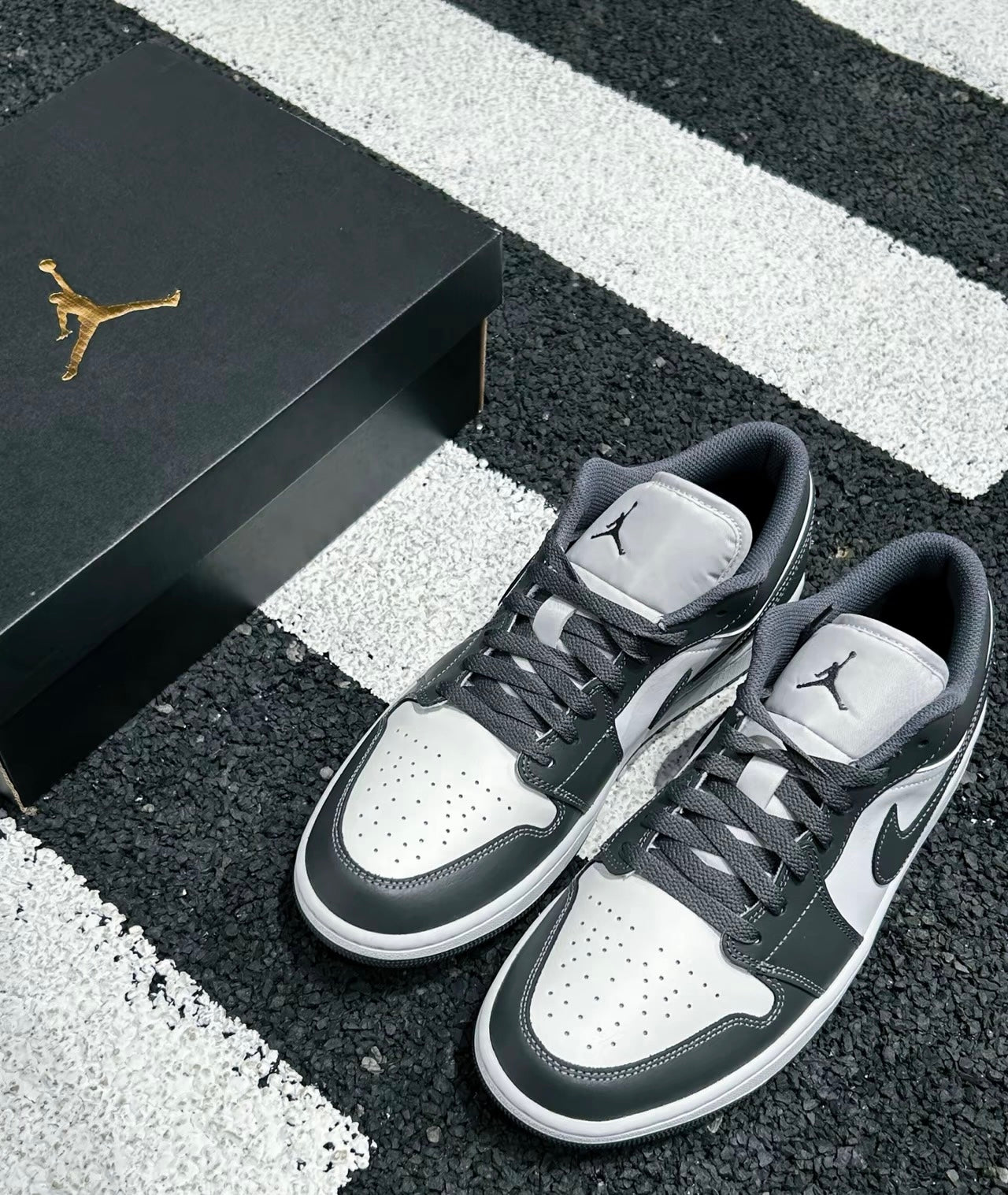 Nike Air Jordan Low 白灰 (553558-044)