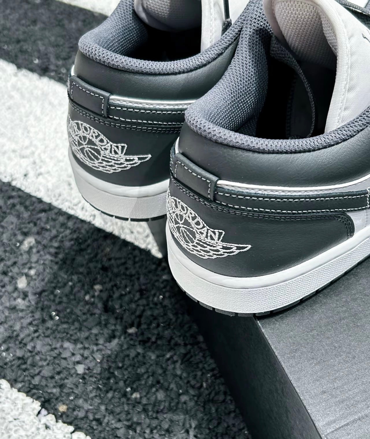 Nike Air Jordan Low 白灰 (553558-044)