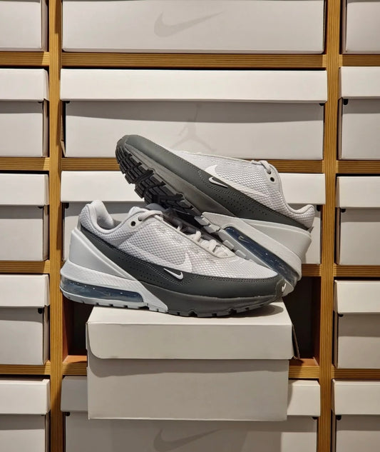 Nike Air Max Pulse 灰白 (FN7459-001)
