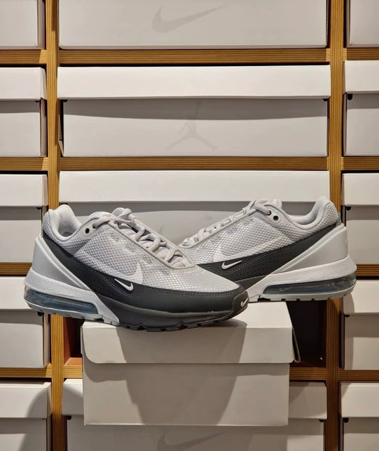 Nike Air Max Pulse 灰白 (FN7459-001)