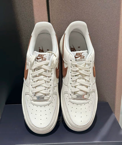 Nike Air Force 1 象牙棕 (HQ2037-101)