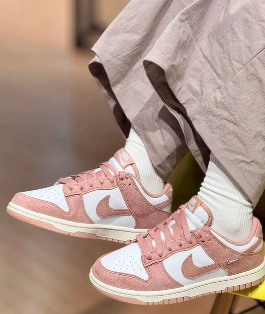 Nike Dunk Low 玫瑰粉 (IB4417-102)