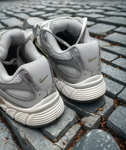 Nike V5 RNR 白銀 (HJ5228-102)