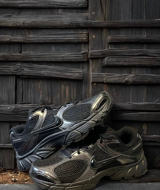 Nike V5 RNR 黑色 (M) (HJ5228-102)