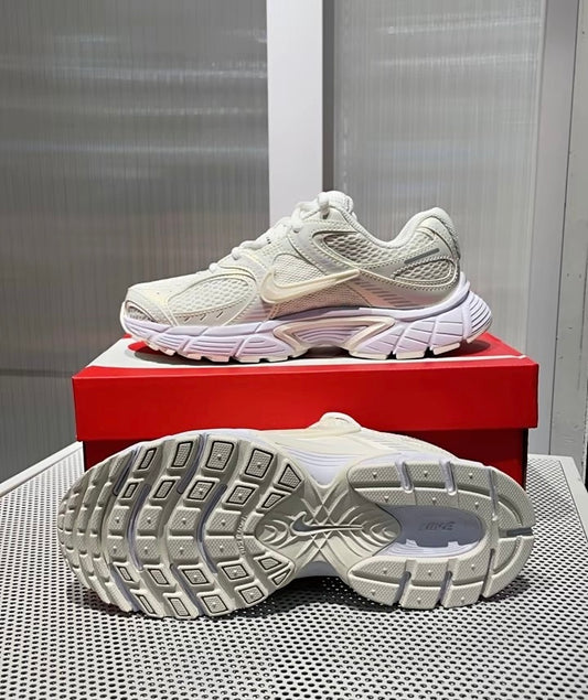 Nike V5 RNR 米白 (IH6355-047)