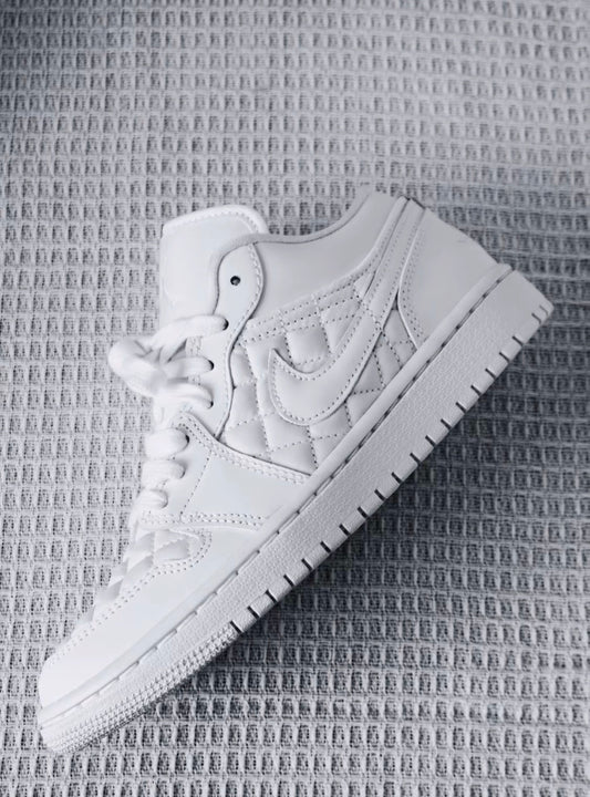 Nike Air Jordan Low Quilted Triple White (DB6480-100)