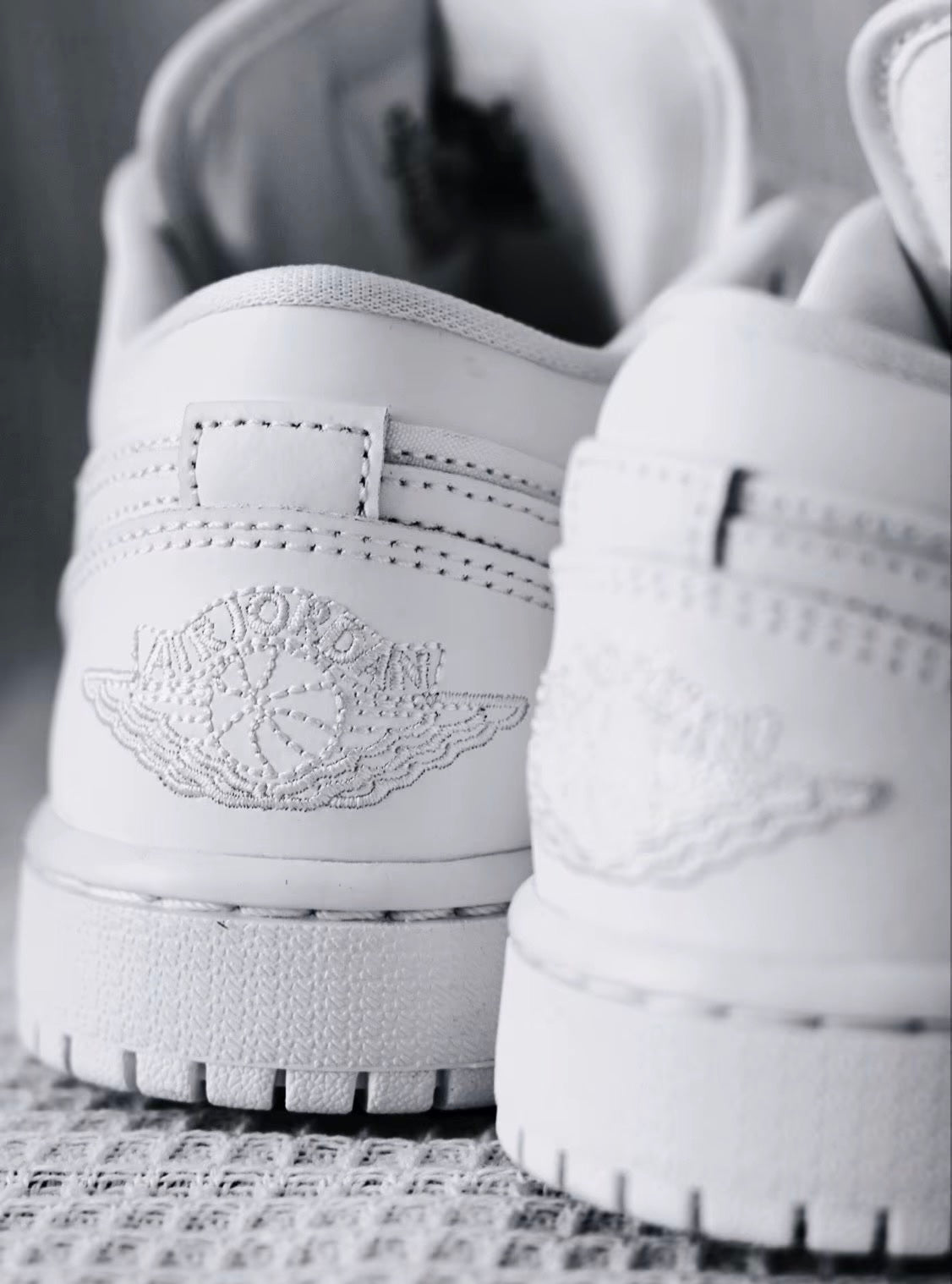Nike Air Jordan Low Quilted Triple White (DB6480-100)