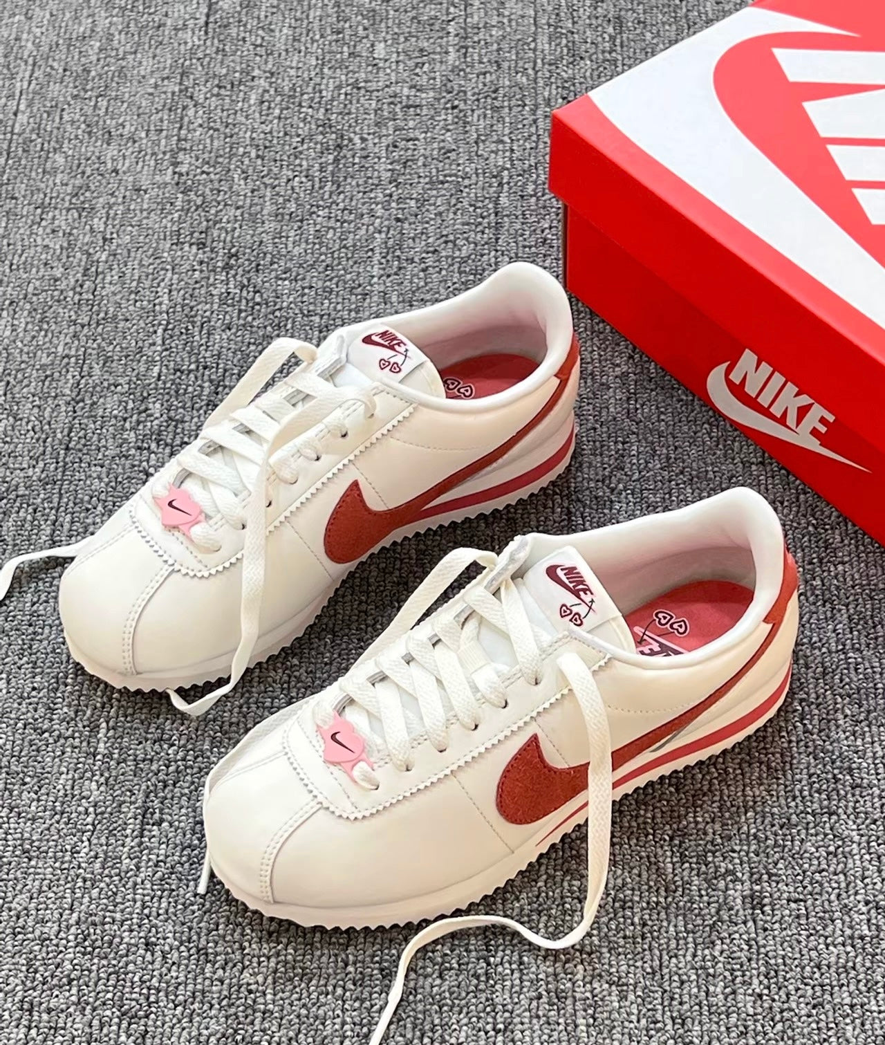 Nike Cortez Valentine’s Day 2024 (FZ5167-133)