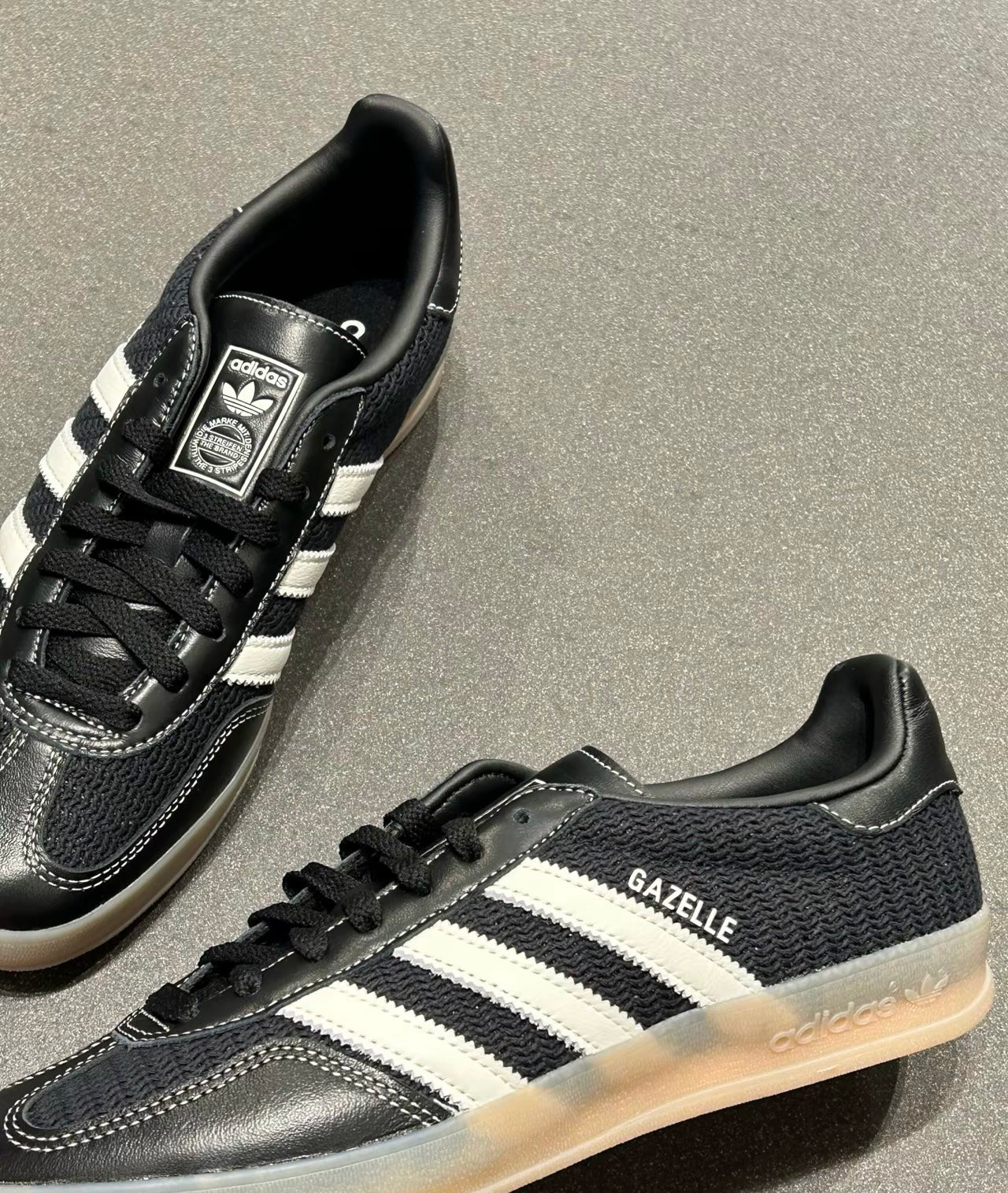 Adidas Gazelle Indoor 黑奶油 (JQ7084)