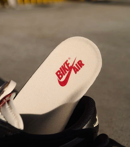 igel Sylvester x Air Jordan 1 Low (IB8958-001)