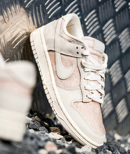 Nike Dunk Low 白粉 (HJ5870-100)