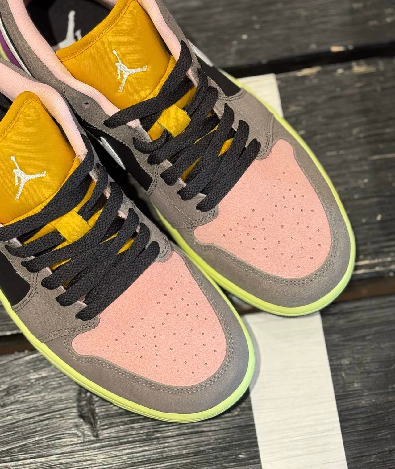 Air Jordan Low Tokyo Bio Hack (HQ2010-005)