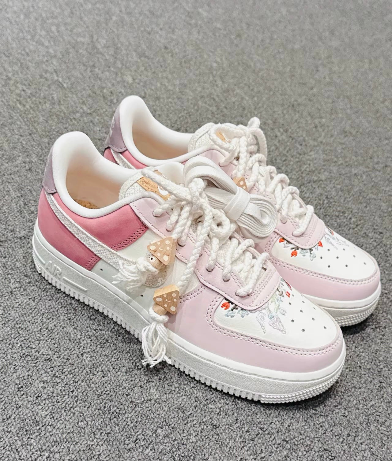 [粉色系秒殺] Nike Air Force WMNS 春日風主題 (IB8874-111)