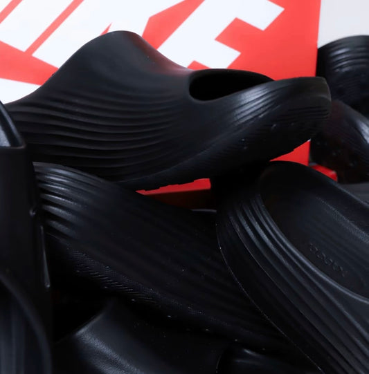 Nike ReactX Rejuven8 Slide Black (HV4479-001)