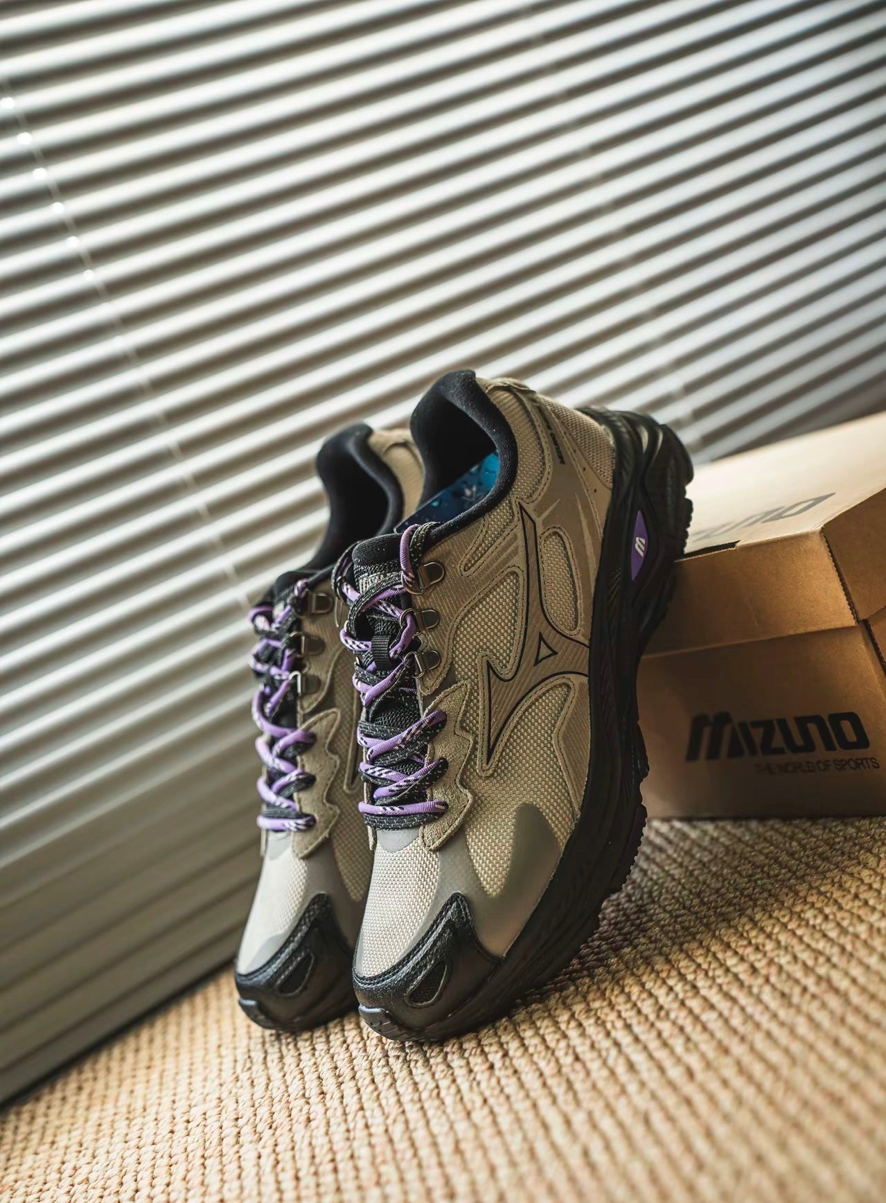 Mizuno Racer S 卡其 (D1GH263502)