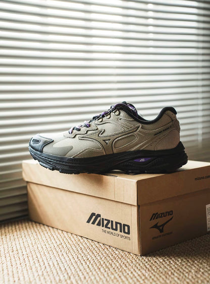 Mizuno Racer S 卡其 (D1GH263502)