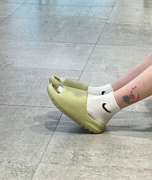 Adidas Originals Yeezy Slide Resin 綠色 (FZ5904)