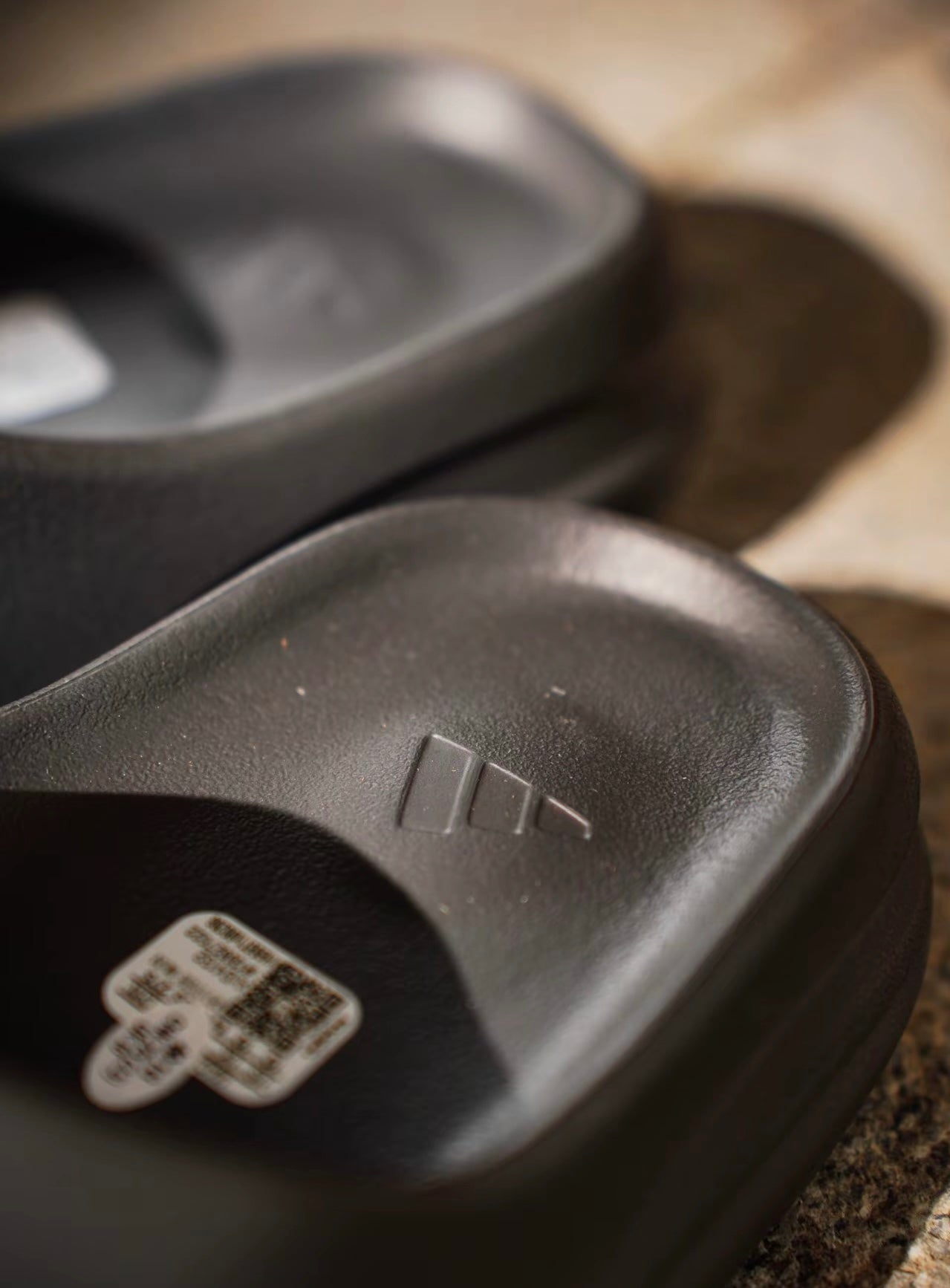 Adidas Originals Yeezy Slide Granite 深灰 (ID4132)