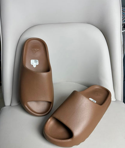 Adidas Originals Yeezy Slide 深棕 (FZ5896)