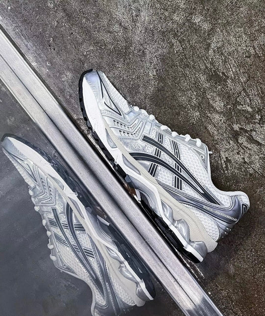 Asics Gel-Kayano 14 銀白 (1203A537-110)
