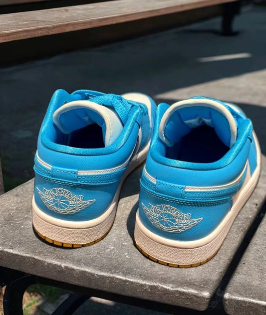Nike Air Jordan 北卡藍 (DC0774-104)