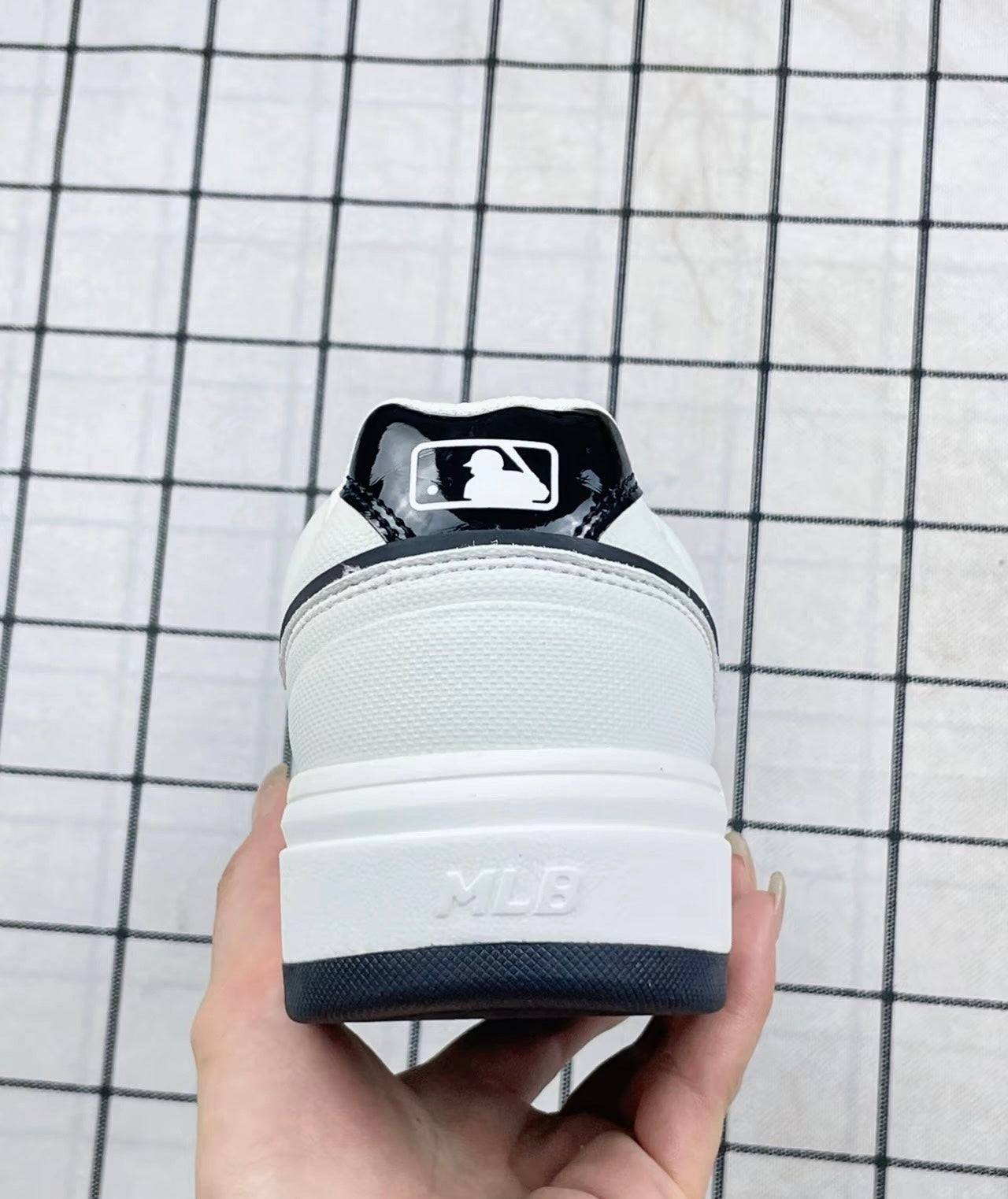 MLB Chunky Liner 米白 (3ASXCBS4N-50WHS)
