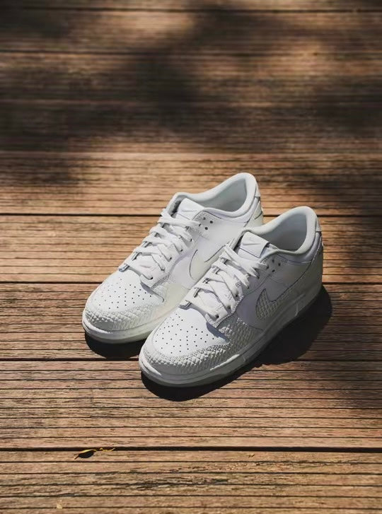 Nike Dunk Low 蚊紋灰白 (IB2262-100)