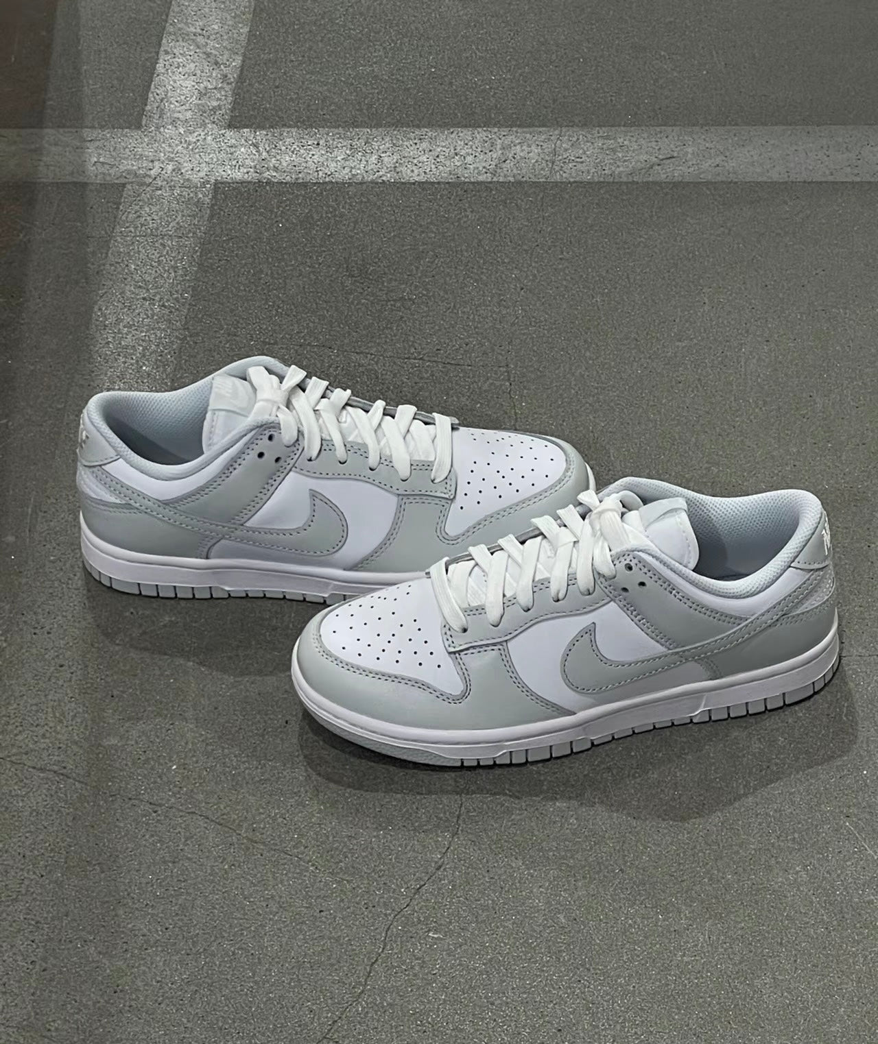 [限時秒殺] 只有一對,40碼！Nike Dunk Low Photon Dust (DD1503-103)