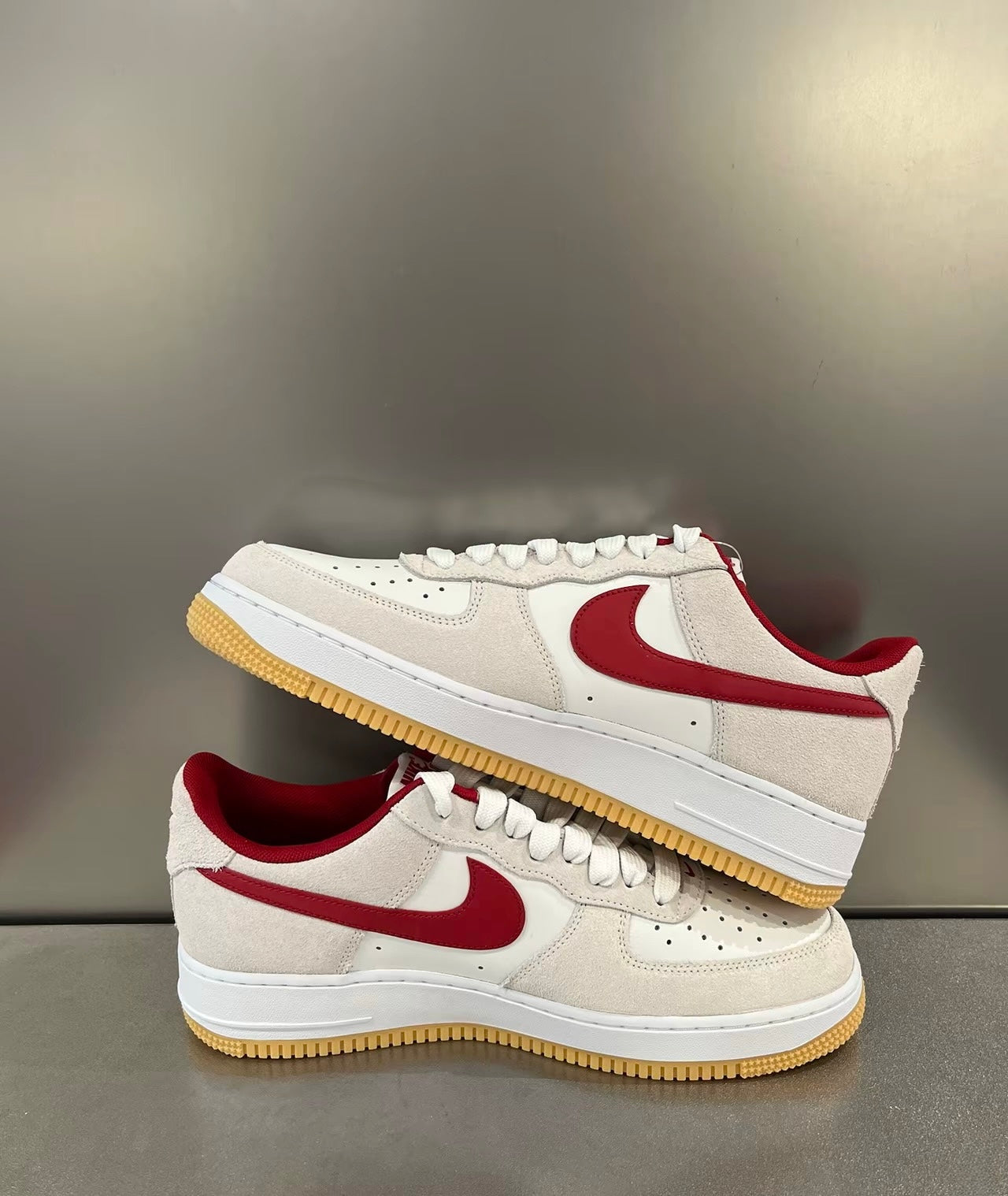 Nike Air Force 麂皮灰紅 (IB6388-101)