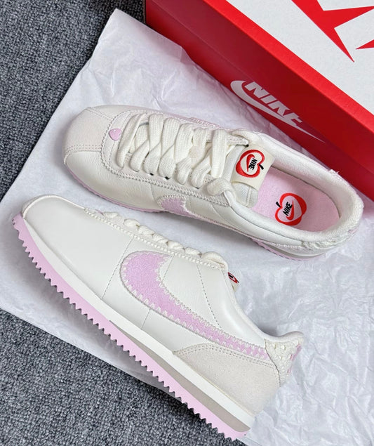 (中秋節優惠) Nike Cortez Valentine's Day 白粉 (HV6012-161)
