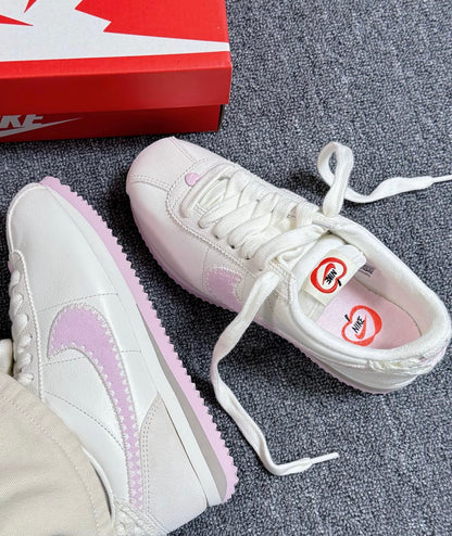 (中秋節優惠) Nike Cortez Valentine's Day 白粉 (HV6012-161)