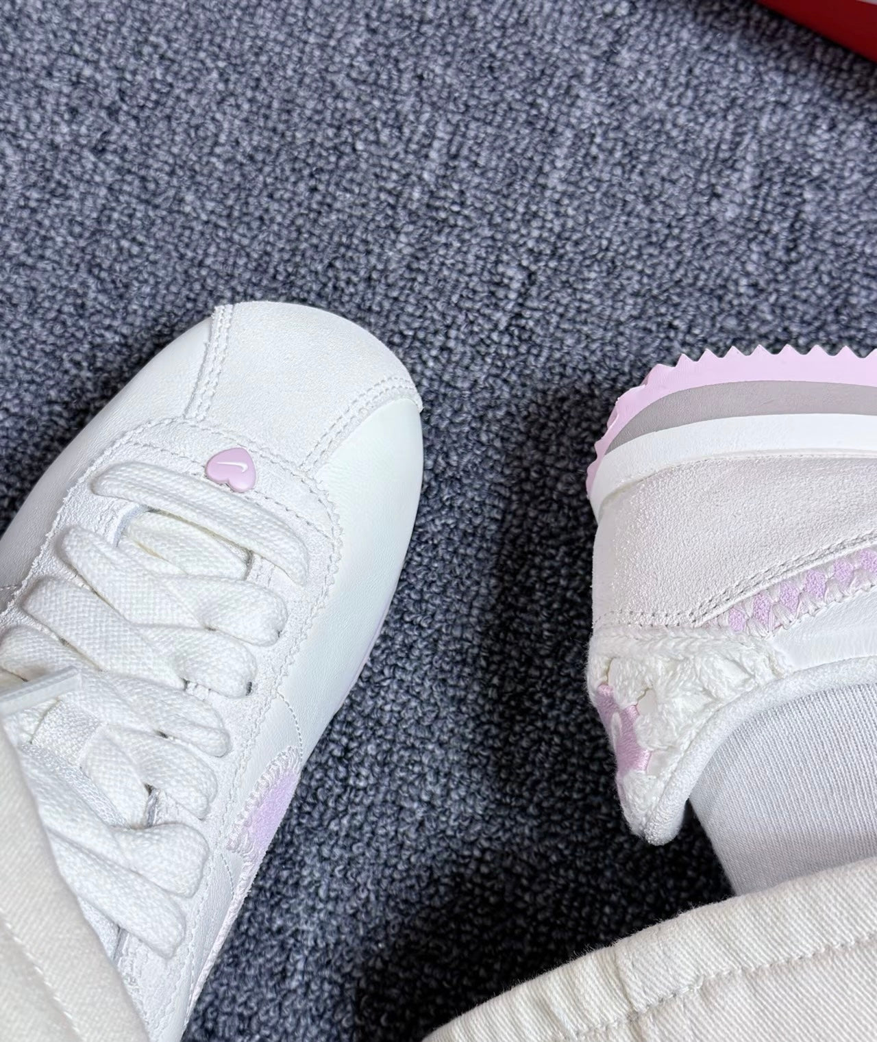 (中秋節優惠) Nike Cortez Valentine's Day 白粉 (HV6012-161)